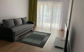 Welcoming Gemini Apartment 1